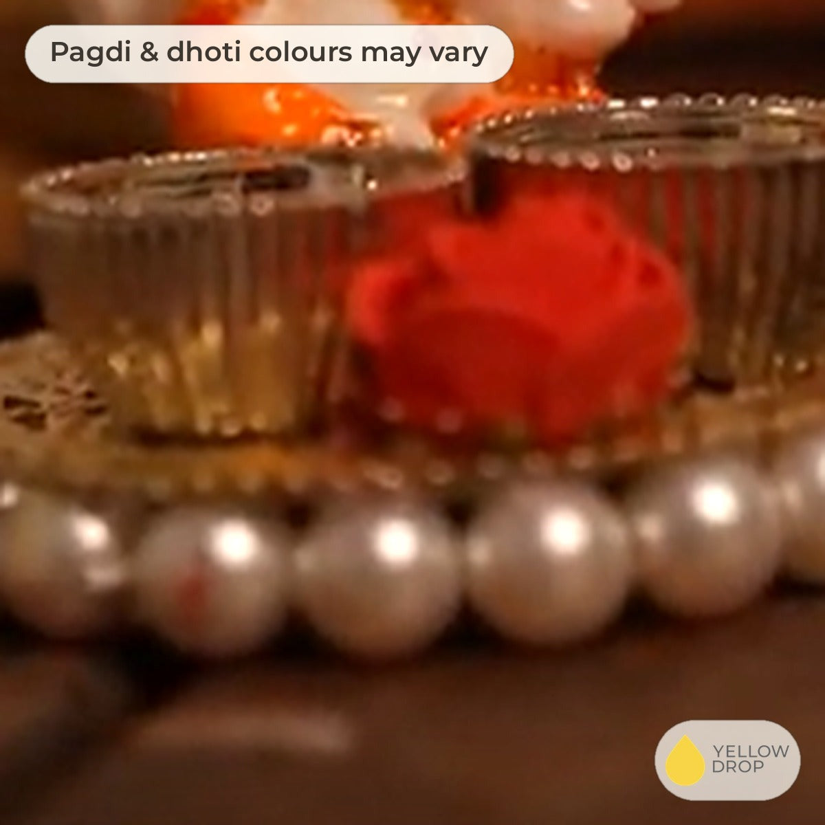 Pearl base detail