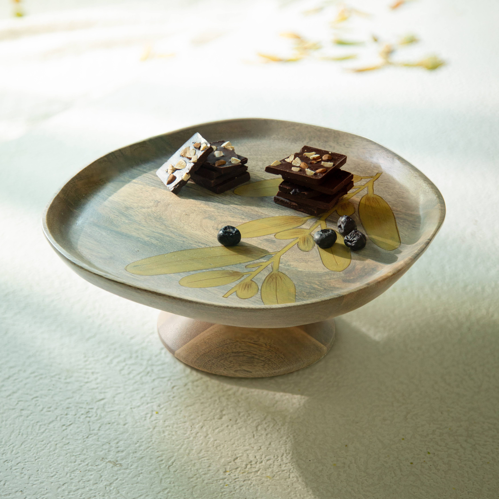 Cake Stand - Modern Muse