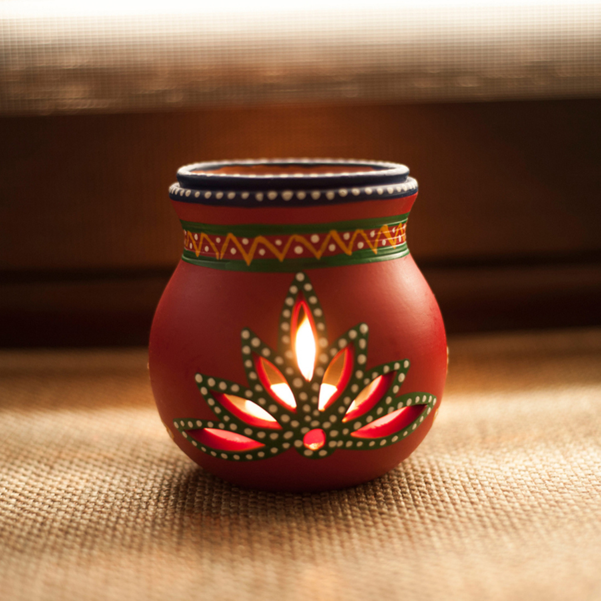 T-Light & Aroma Diffuser (Teracotta)