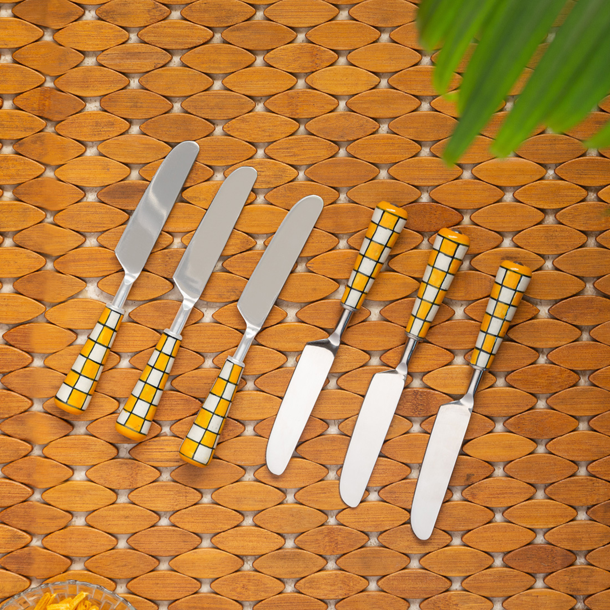 Table Knife - Chess checkered design in Stainless Steel & Ceramic