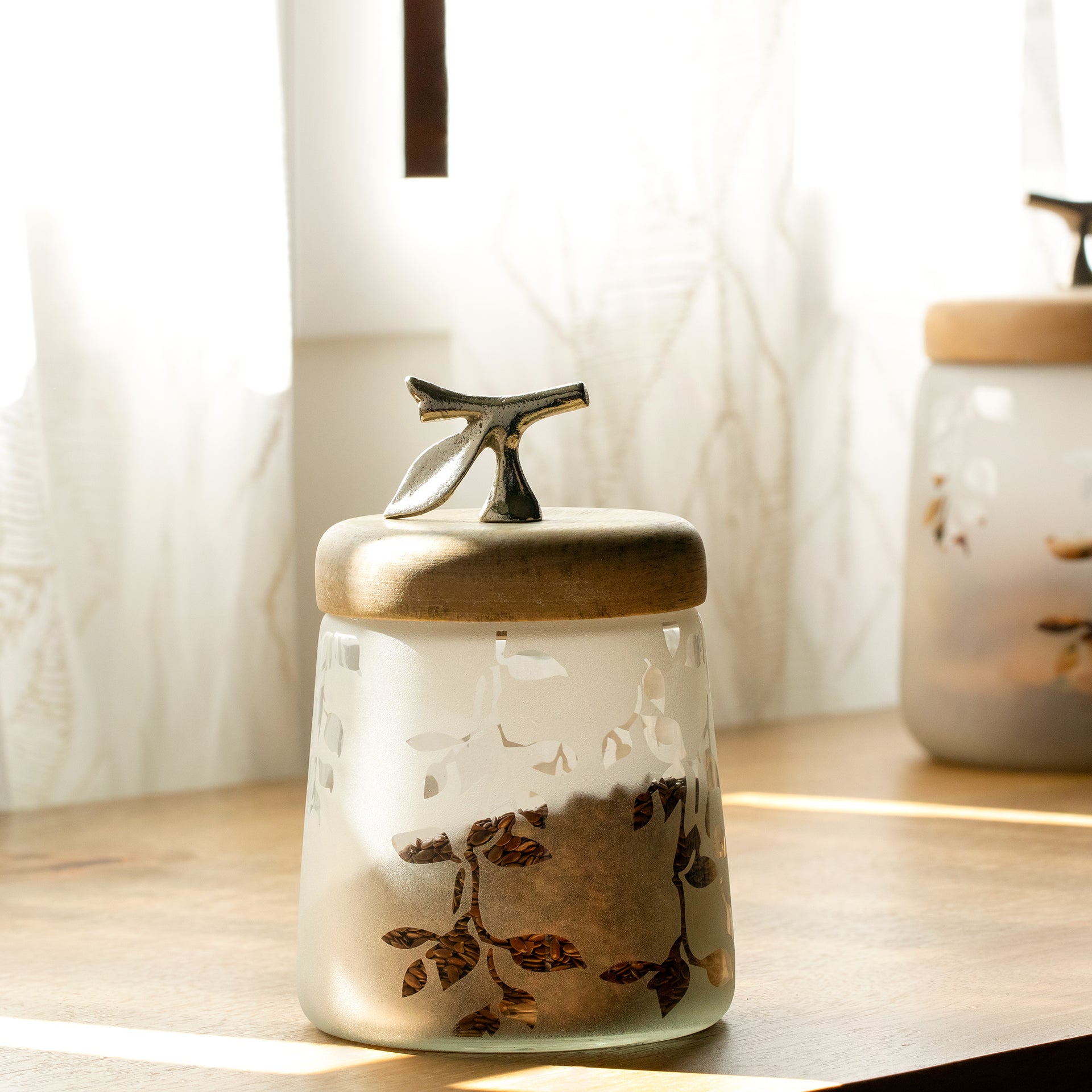 Glass Jar with wooden Lid - Frosted Oak