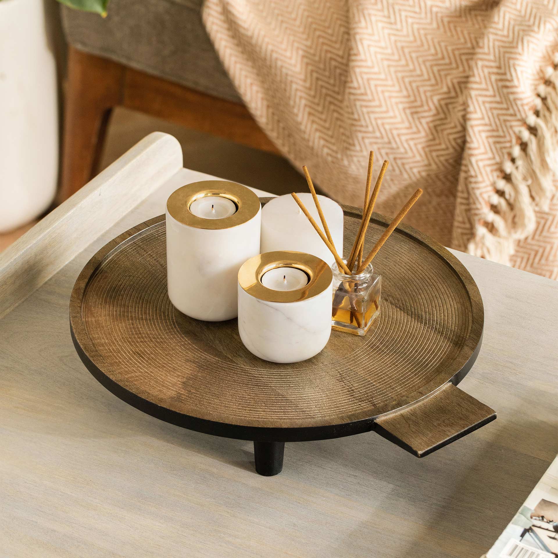 Platter - Mango Wood with Legs