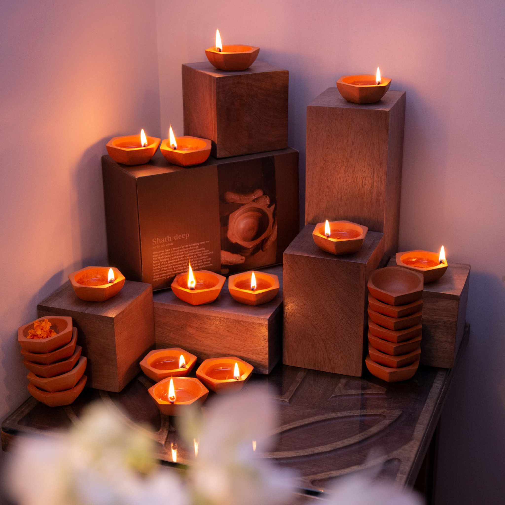 Diya set of 24 - Deep