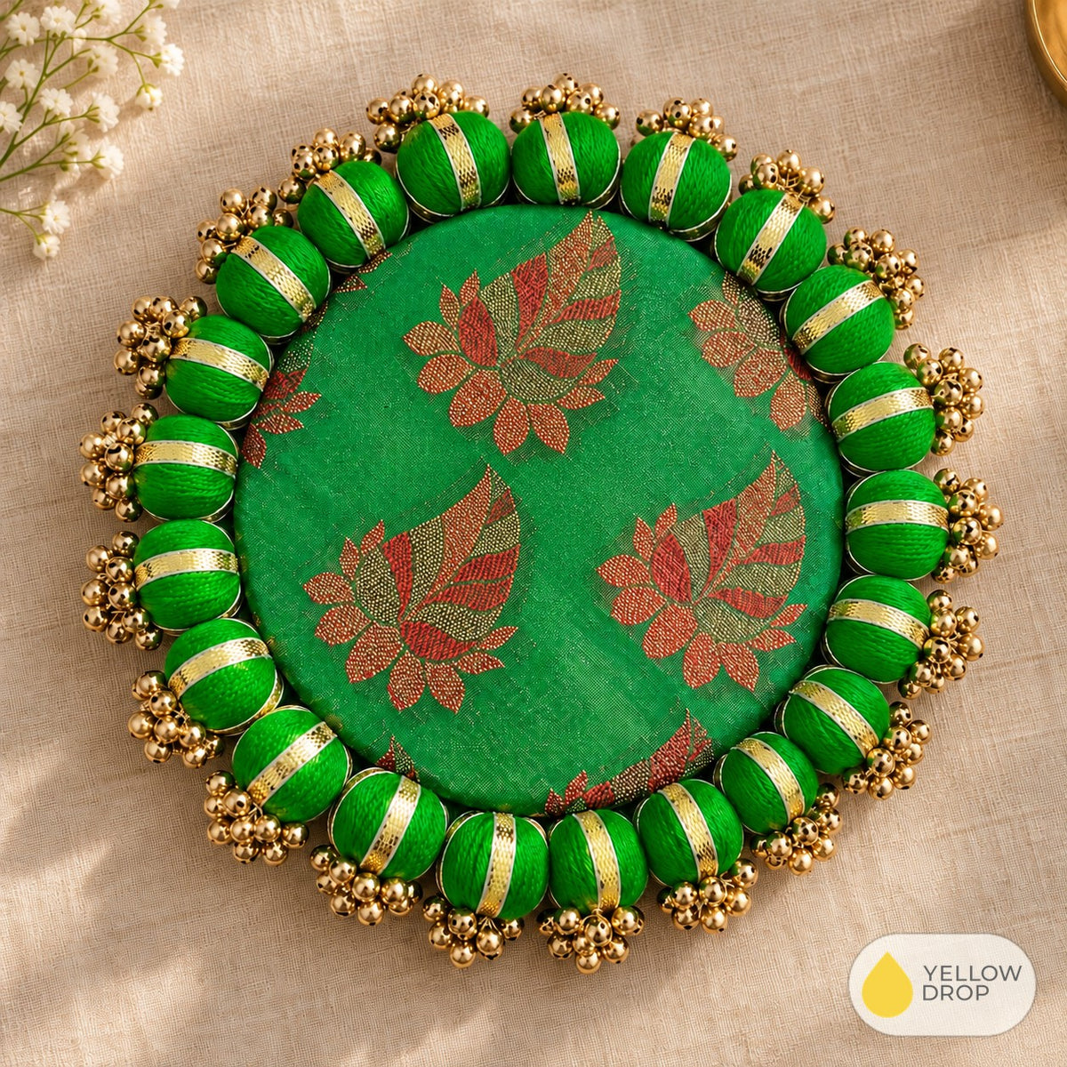 Emerald Green Gold-Tassel Decorative Ornament